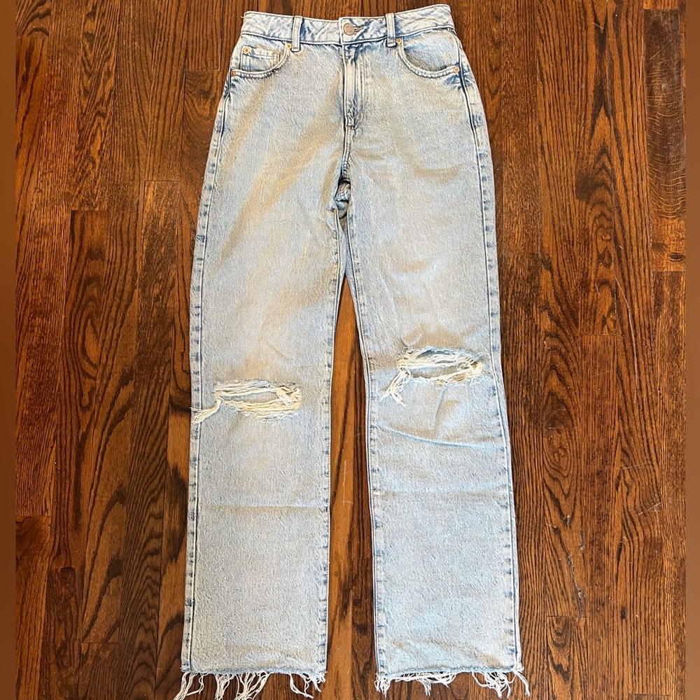 Garage 90’s Straight Ripped Jeans